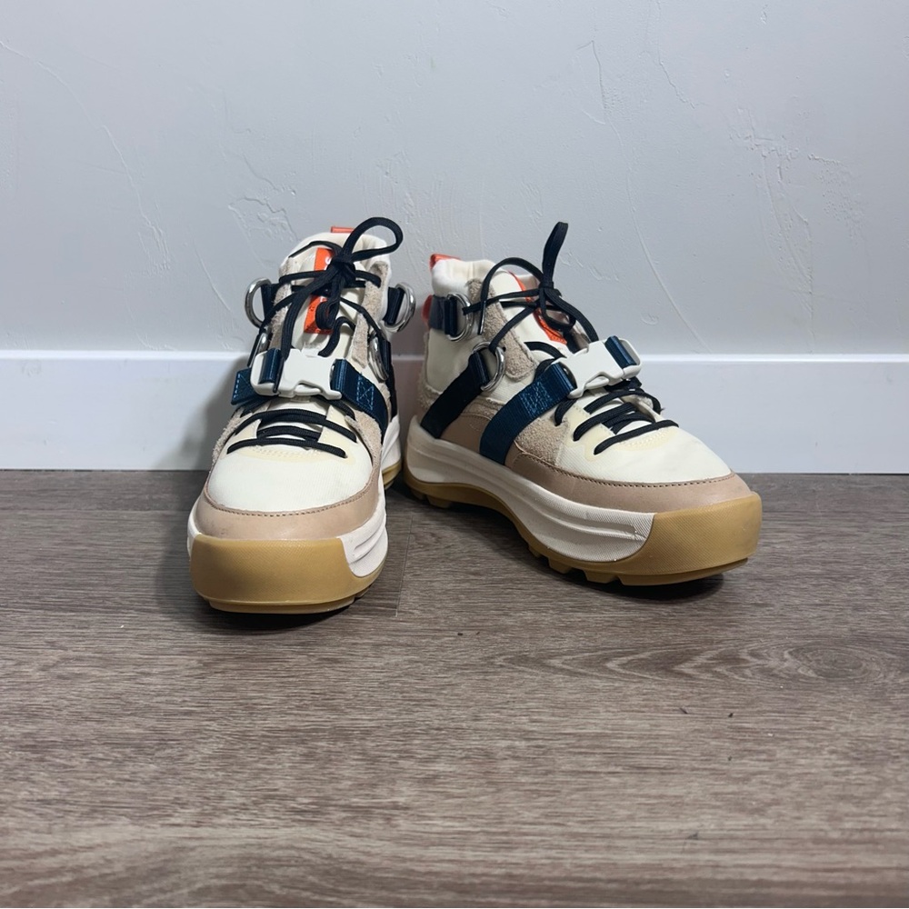 Sorel ONA 503 EQ Mid Sneaker